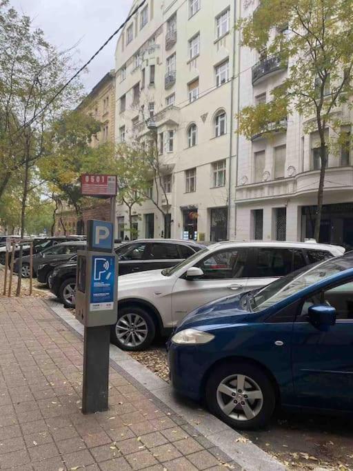 11# Sunflower Cozy Apartment Budapest Ngoại thất bức ảnh